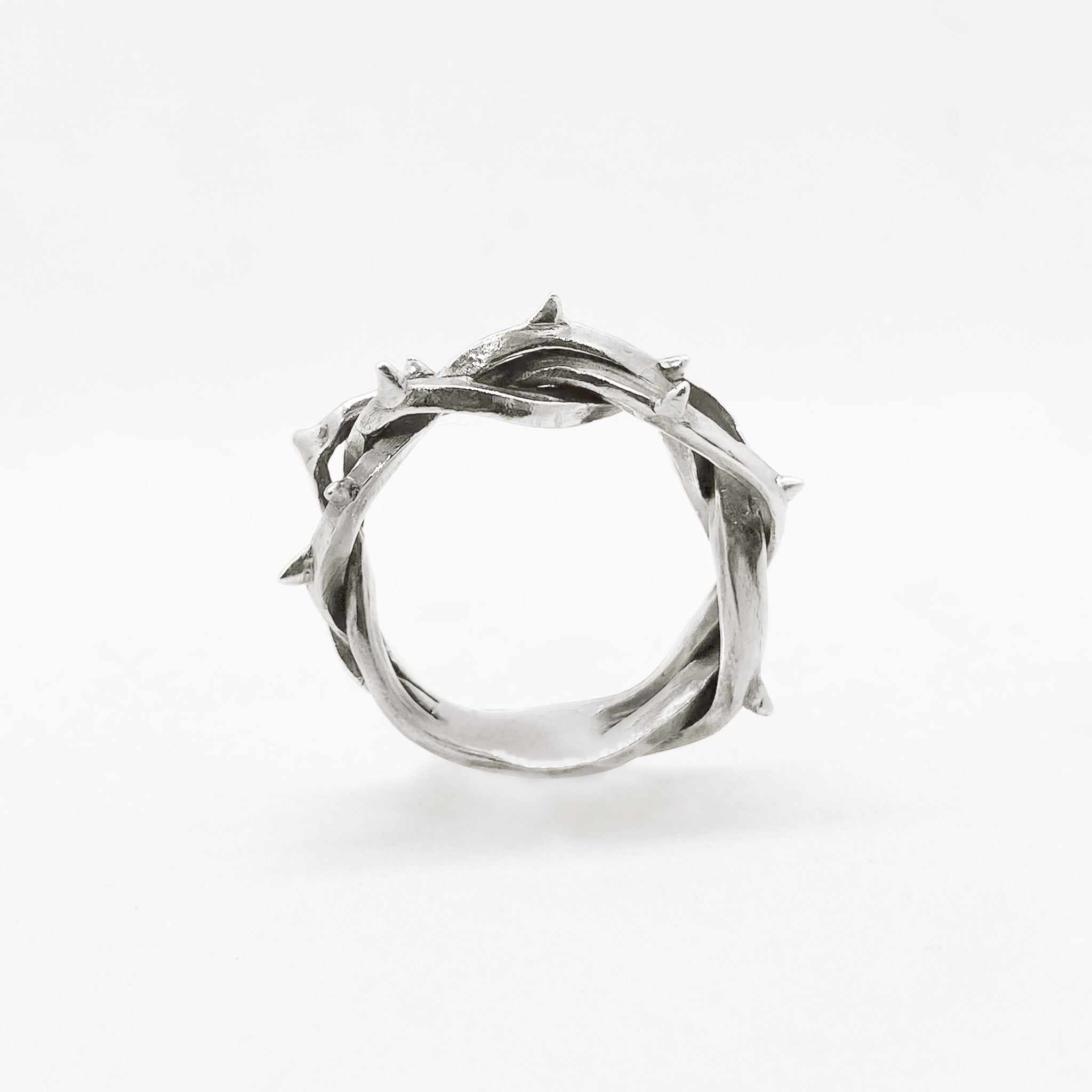 anillo-corona-puas-plata-flame-web-02_444c16fd-ca43-4972-8908-aaca2950e962.jpg
